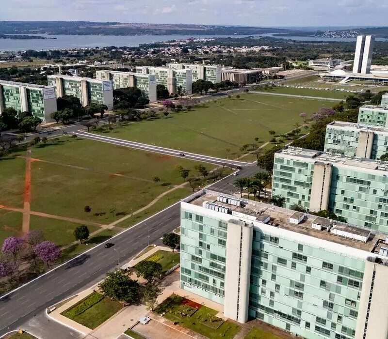 Dia do Servidor Público altera expediente e cria fim de semana prolongado