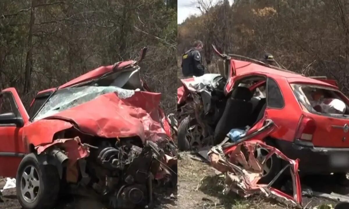 Pai e filho de 4 anos morrem após batida entre carro e três carretas na Bahia; veículo ficou retorcido